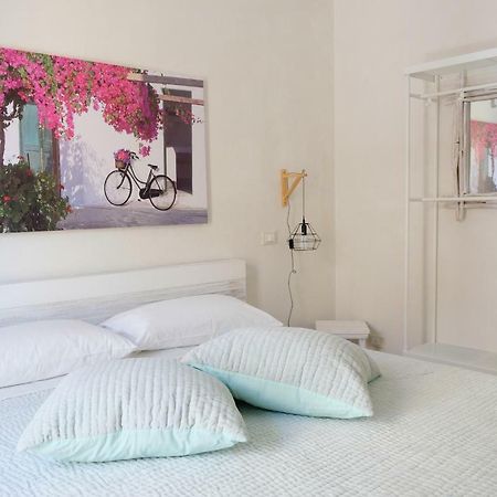 פולינאנו א מארה B&B A Pochi Passi מראה חיצוני תמונה