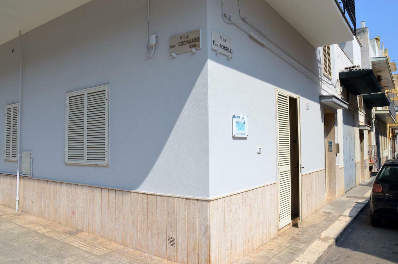 פולינאנו א מארה B&B A Pochi Passi מראה חיצוני תמונה