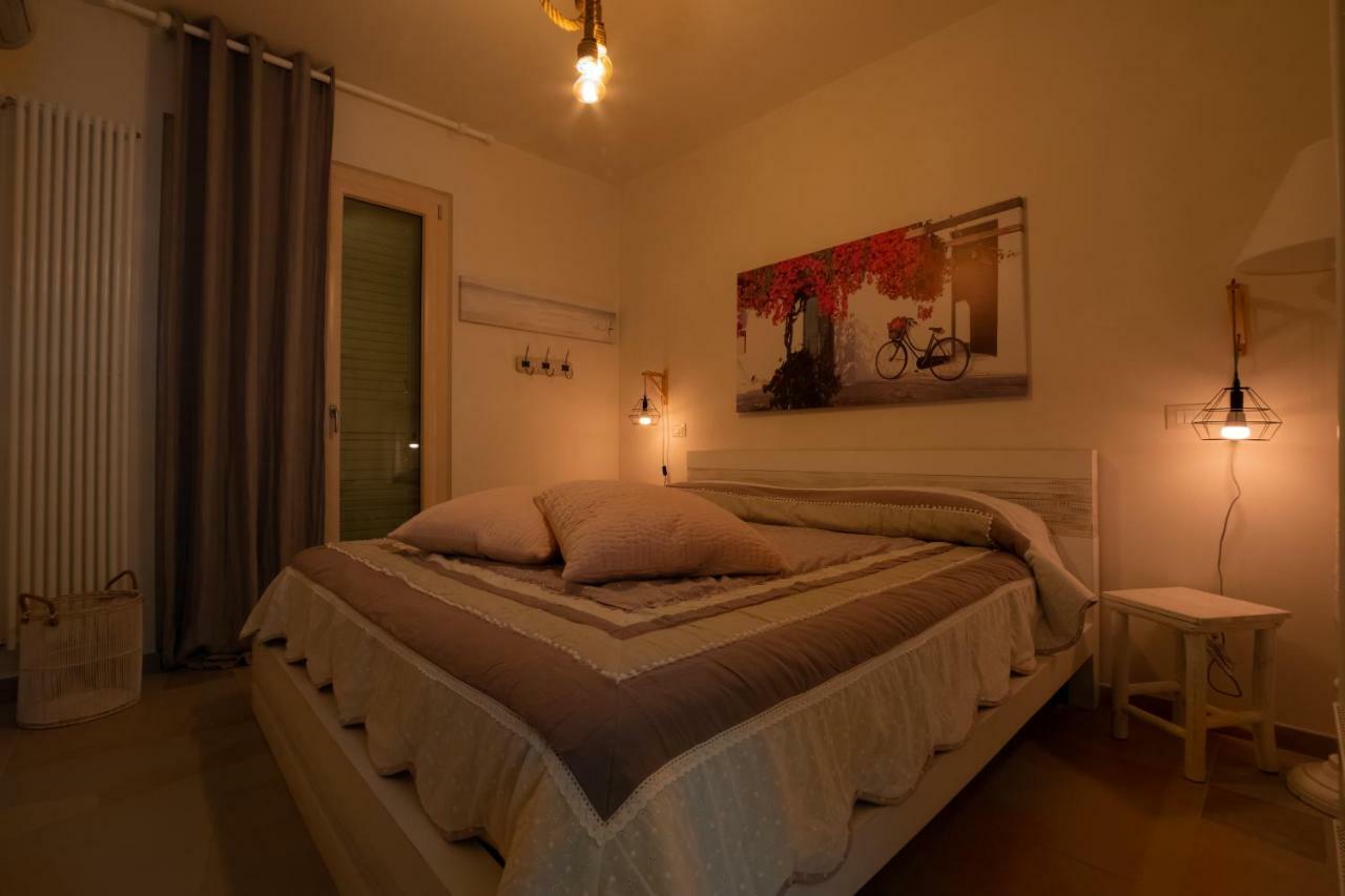 פולינאנו א מארה B&B A Pochi Passi מראה חיצוני תמונה