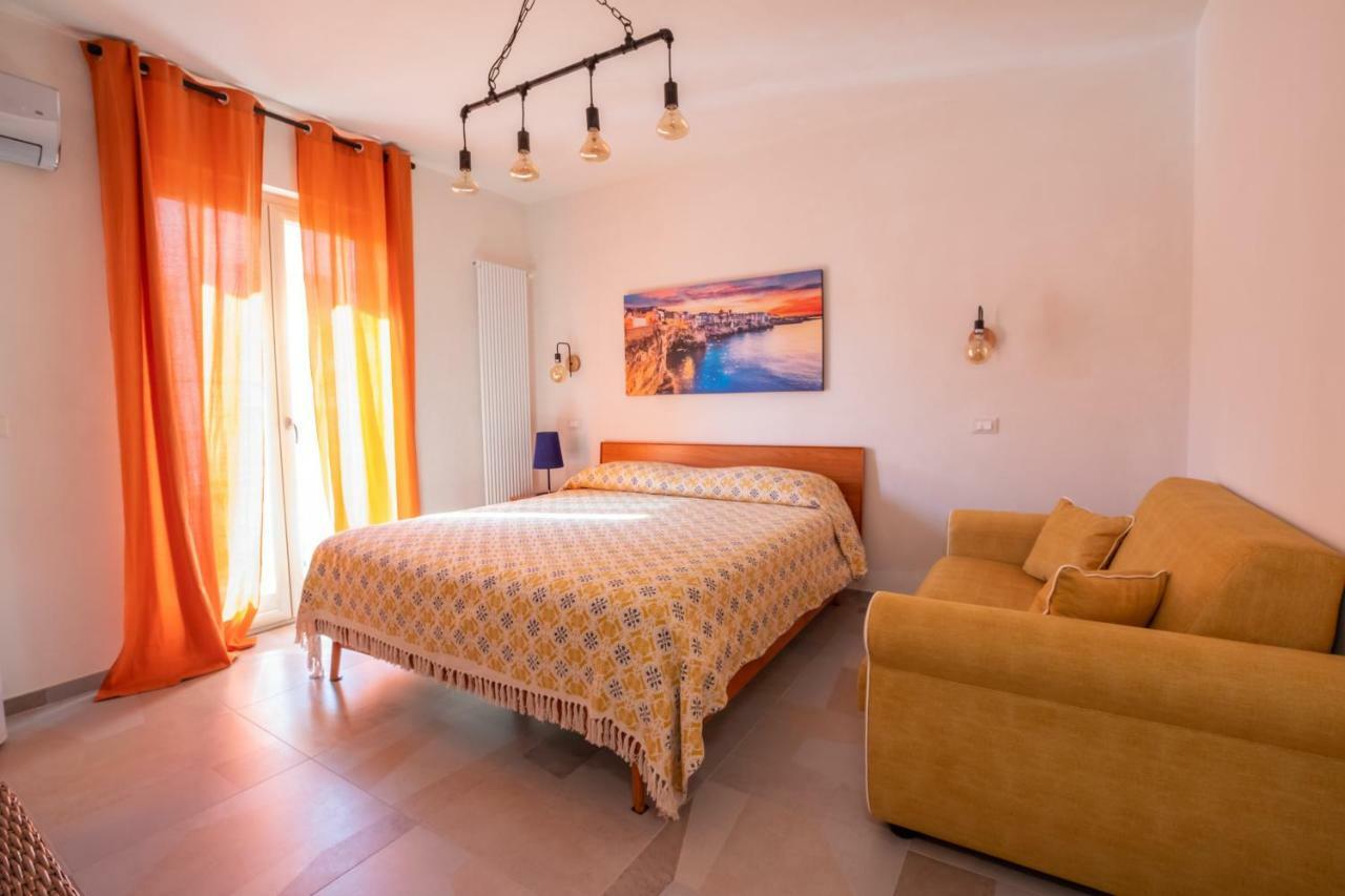 פולינאנו א מארה B&B A Pochi Passi מראה חיצוני תמונה